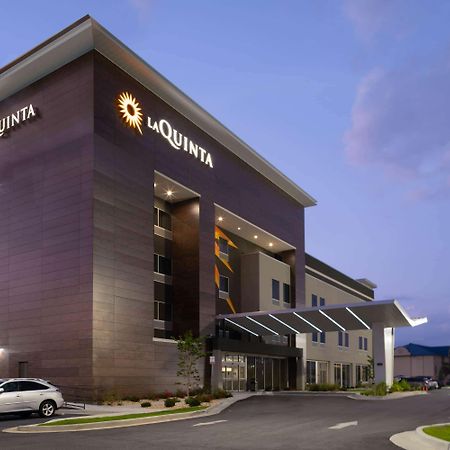 La Quinta Inn & Suites By Wyndham טיפטון מראה חיצוני תמונה