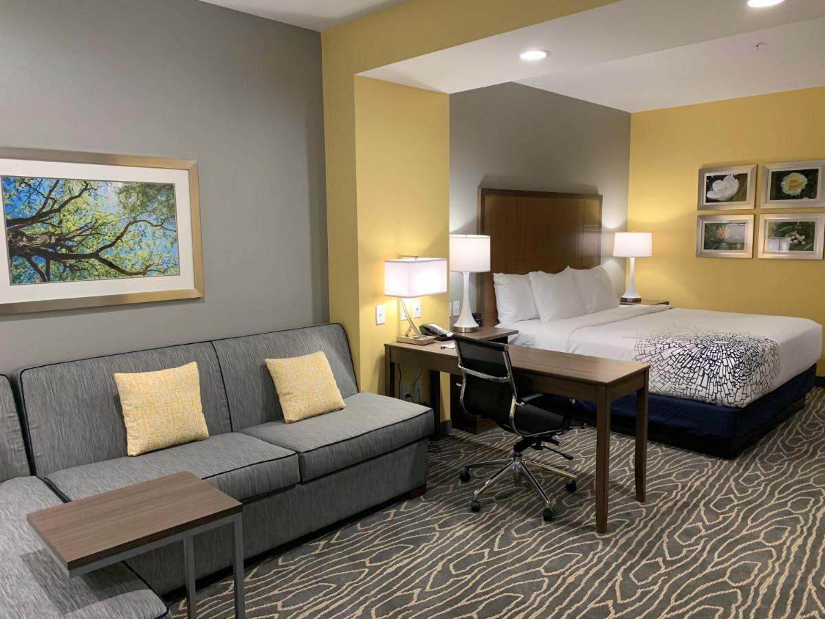 La Quinta Inn & Suites By Wyndham טיפטון מראה חיצוני תמונה