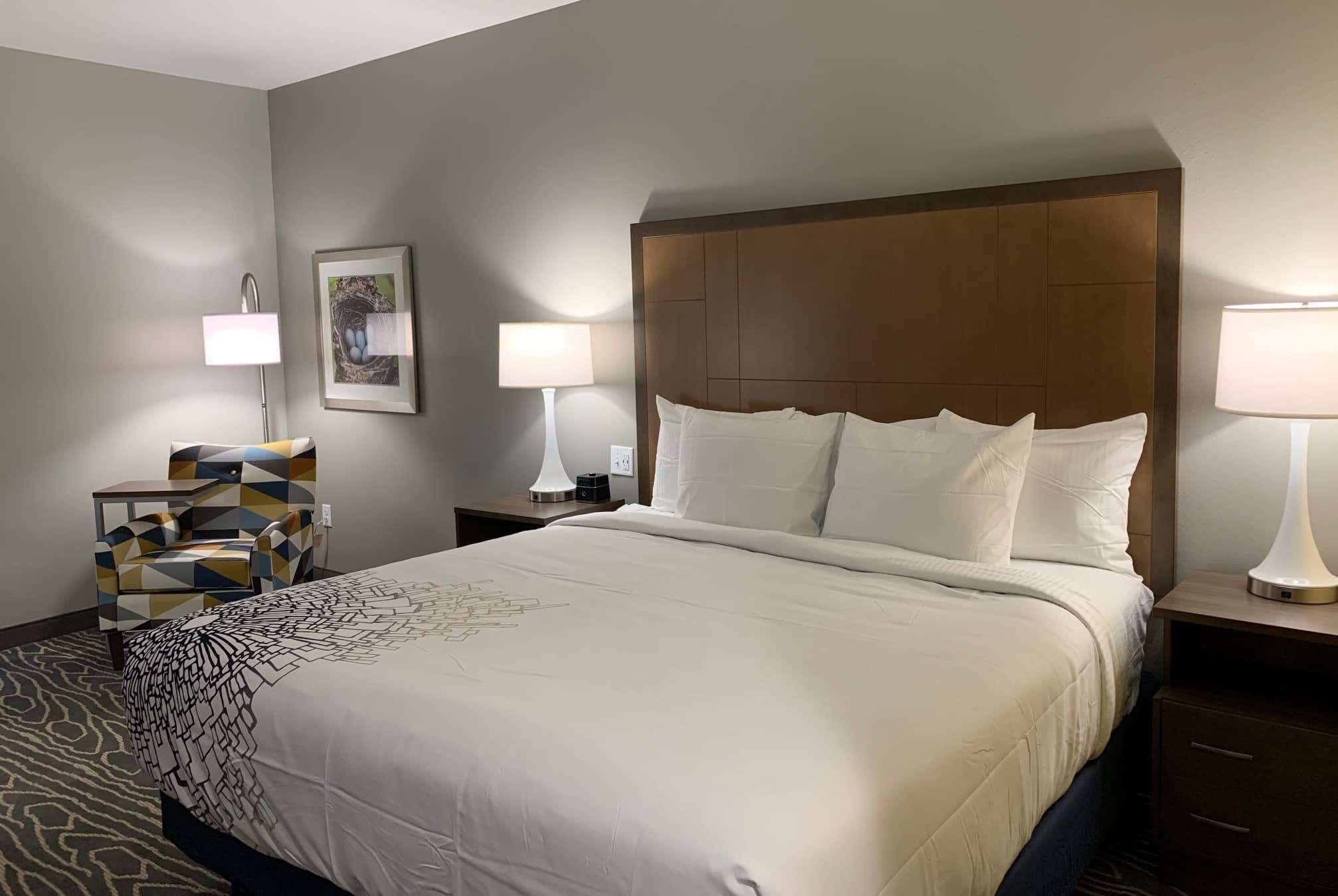 La Quinta Inn & Suites By Wyndham טיפטון מראה חיצוני תמונה